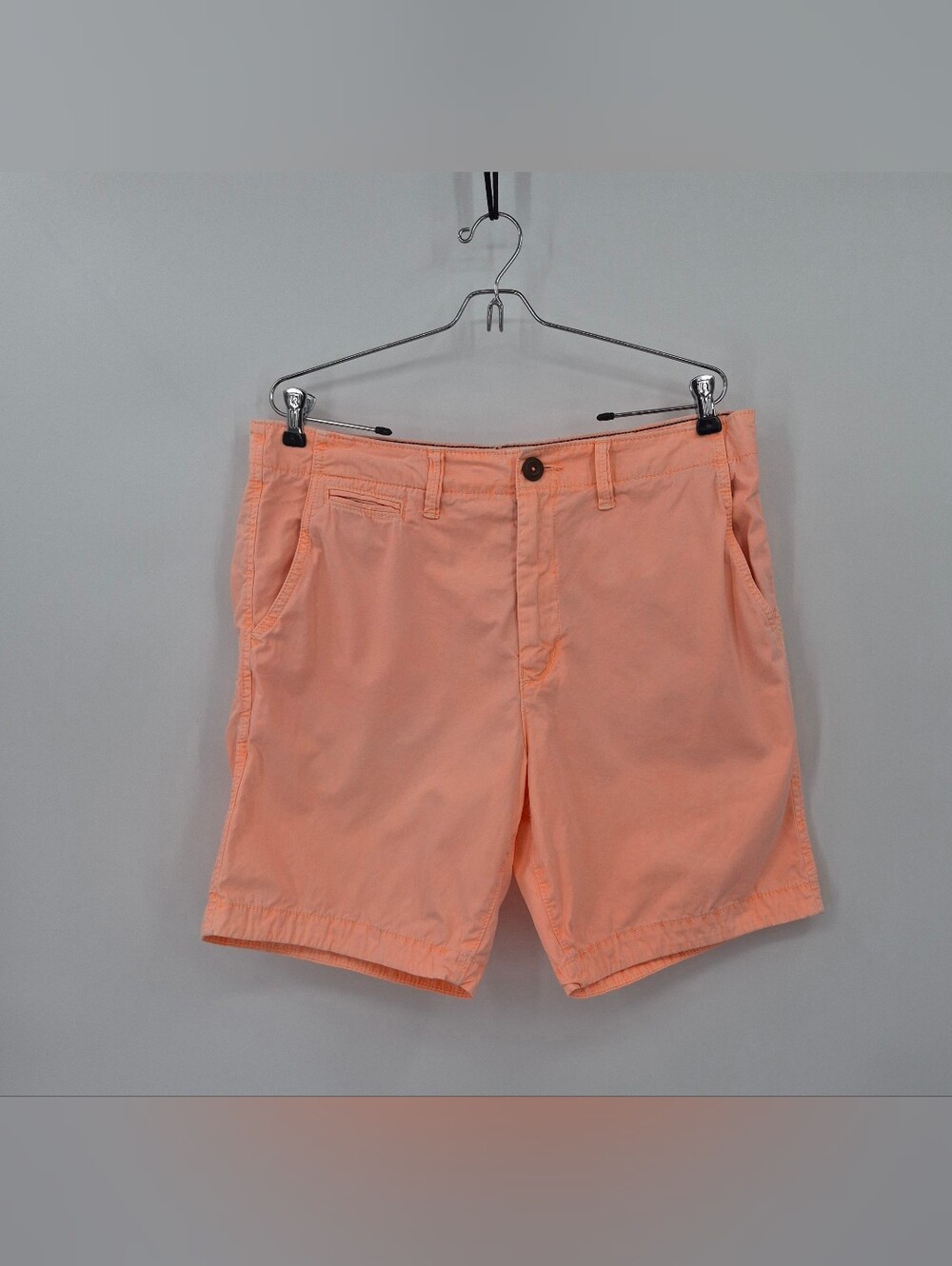 American Eagle Outfitters Mens Shorts Peach Size 34 Cotton Flat Front Casual